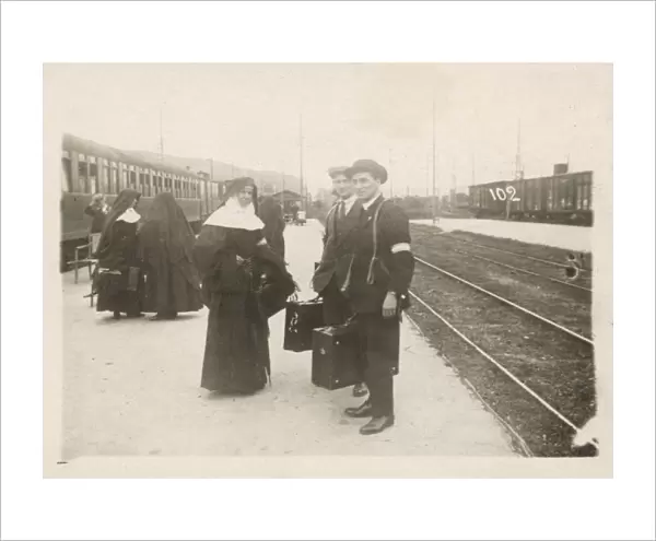Pilgrims at Station