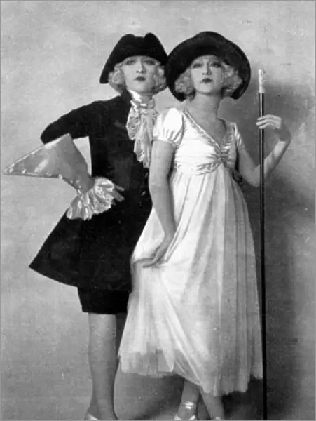 The Dolly Sisters in Babes In the Wood
