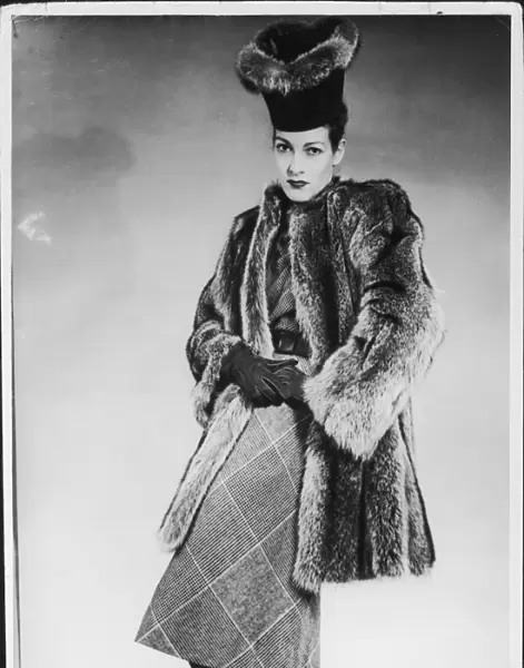 Fur Coat & Hat 1930S