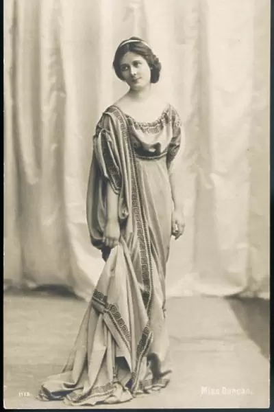 Isadora Duncan  /  Robe