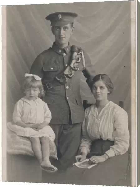 Ww1 Soldier and Family
