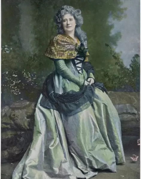 Ellen Terry  /  1900