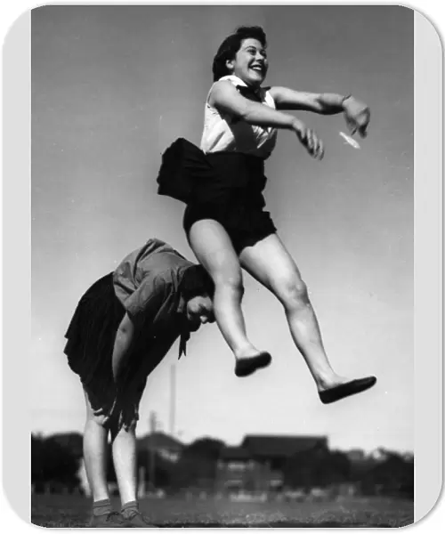Leapfrog Girls 1940S