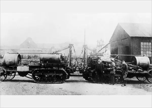 Bullock Creeping Grip tractors, tank experiment, WW1