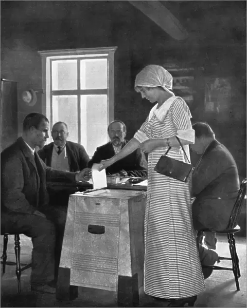 A Finnish woman votes