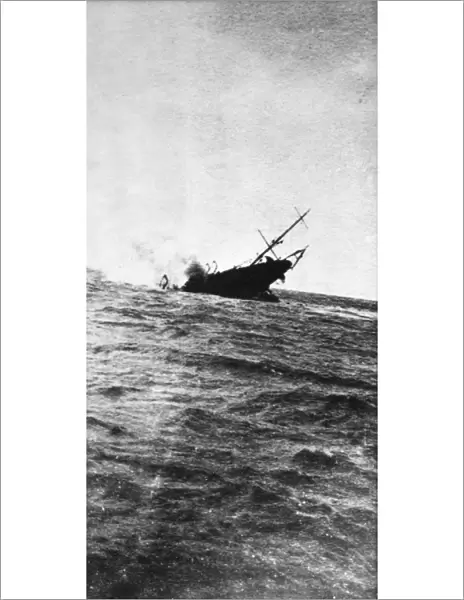 Fleet Minesweeper sinking after striking a mine, WW1