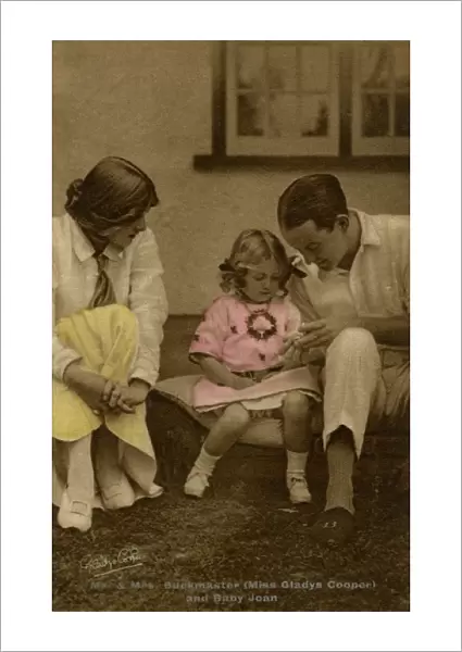 Gladys Cooper with husband and daughter