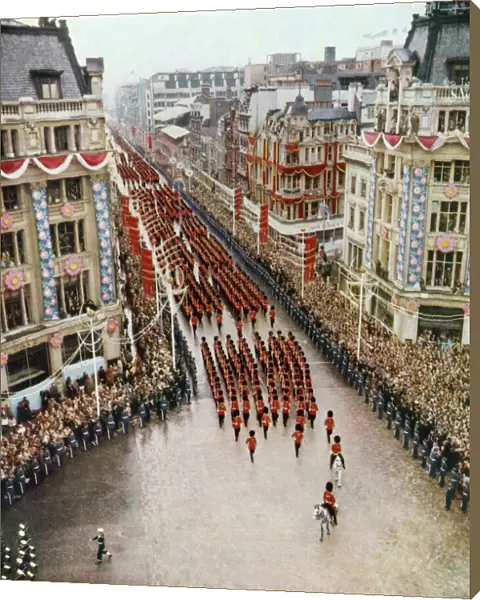 Coronation procession at Oxford Circus, 1953