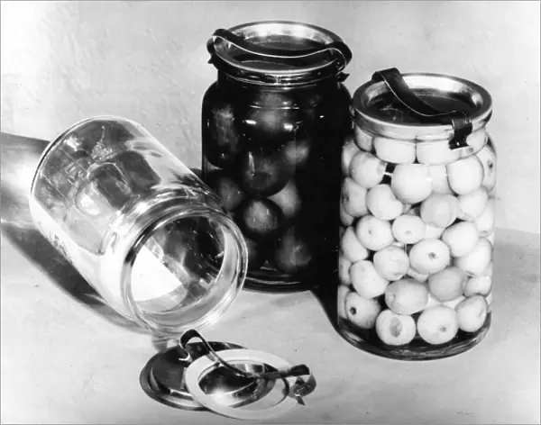 Home Pickling 1930S