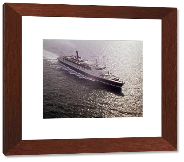 THE QE2. The RMS Queen Elizabeth 2 ( QE2 ), Cunard Line Ocean Liner, flagship of the line