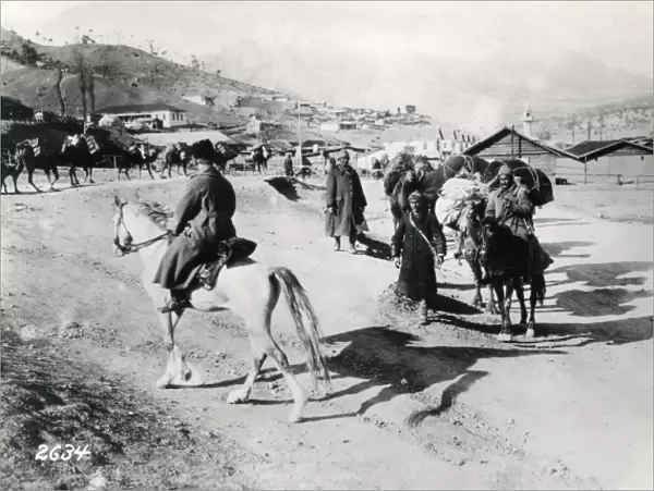 Turkish troops transporting supplies, WW1