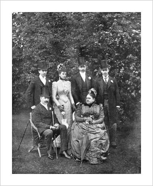 Royal wedding 1893 - Duke and Duchess of Teck and family