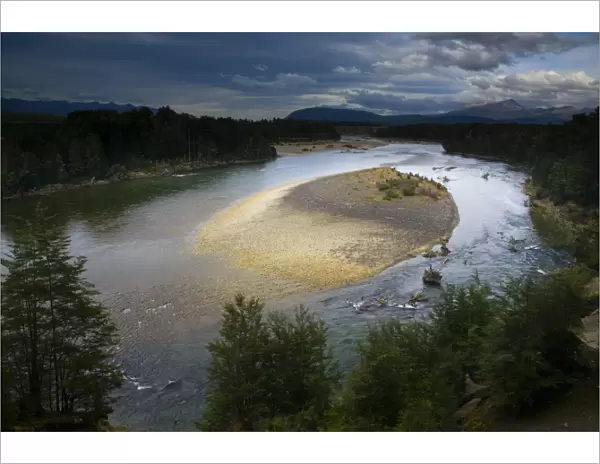 New Zealand, Southland, Fiordland National Park. Balloon loop, an old part of the Upper Waiau River
