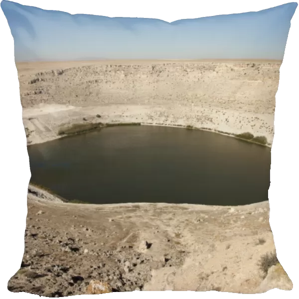Meyil Obruk, 640m wide sinkhole lake, Esentepe, Obruk Plateau, Karapinar, Konya Basin, Anatolia, Turkey, Asia Minor, Eurasia