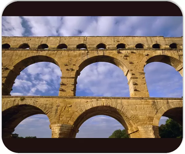 Roman aqueduct, Pont du Gard, UNESCO World Heritage Site, near Avignon
