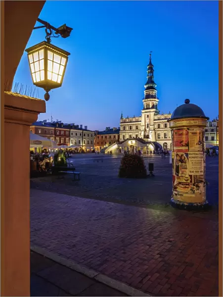 Market Square and City Hall at twilight, Old Town, UNESCO World Heritage Site, Zamosc