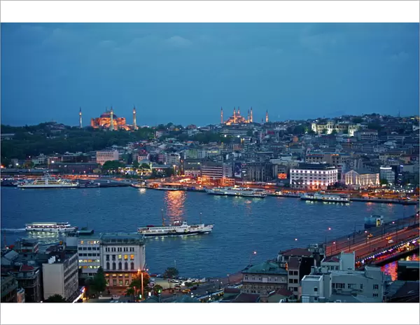 Skyline of Istanbul with a view over the Golden Horn and the Galata bridge
