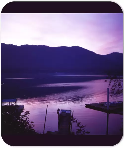 Sunset on Lake Quinault, Olympic National Park, UNESCO World Heritage Site, Washington