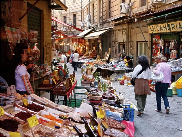Vucciria Market, Palermo, Sicily, Italy, Europe