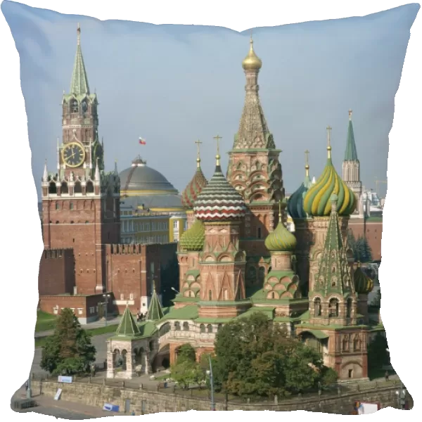 St. Basils Cathedral and the Kremlin, Red Square, UNESCO World Heritage Site
