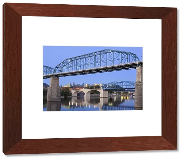 Walnut Street Bridge over the Tennessee River, Chattanooga, Tennessee, United States of America, North America