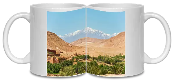Snow capped High Atlas Mountains from Kasbah Ait Ben Haddou, near Ouarzazate, Morocco, North Africa, Africa
