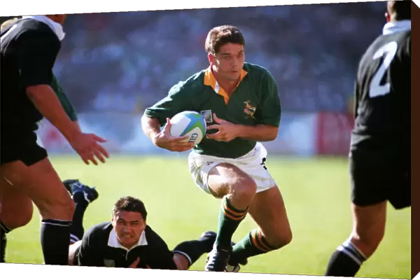 South Africas Joost van der Westhuizen makes a break during the 1995 Rugby World Cup Final