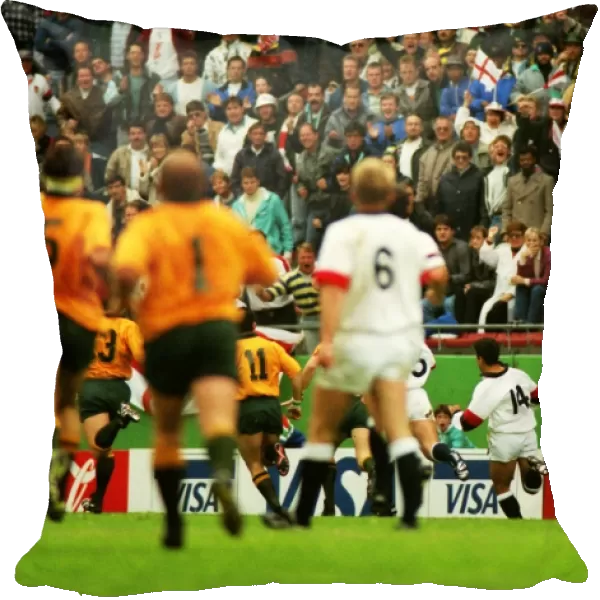 Tony Underwood scores his break-away try against Australia in the quarter-final of the 1995 World Cup