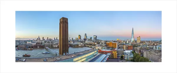 UK, England, London, City of London from Tate Modern