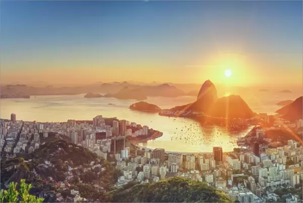 Brazil, Rio de Janeiro, View of Sugarloaf and Rio de Janeiro City