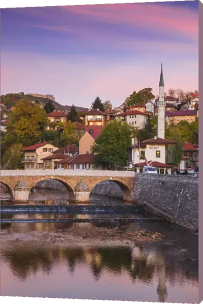 Bosnia and Herzegovina, Sarajevo, View towards Sehercehaja bridge, with Vratnik Citadel