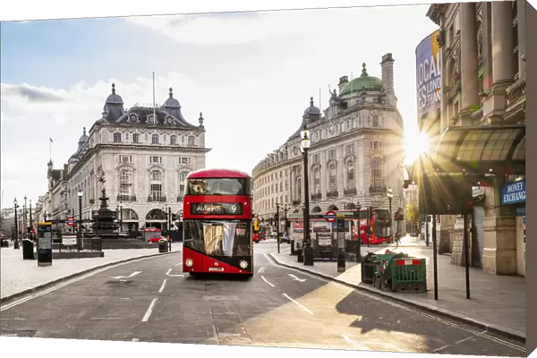 London bus passing through Picadilly Circus, London, England, UK
