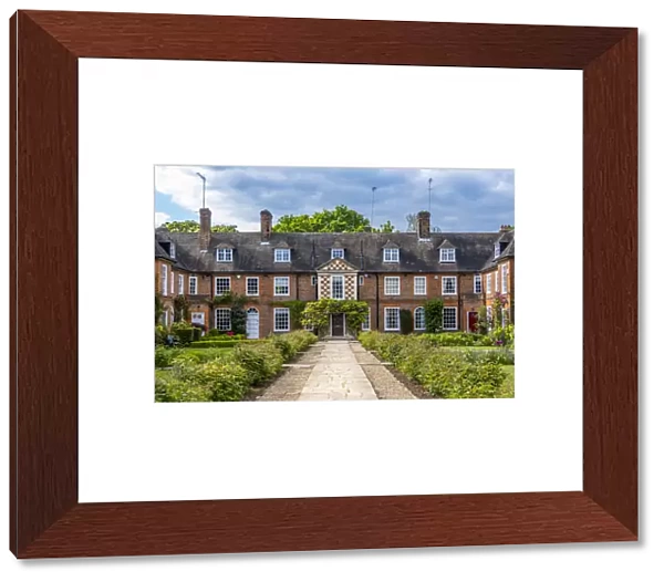 United Kingdom, England, London, Barnet. View of arts and crafts homes on Corringham road