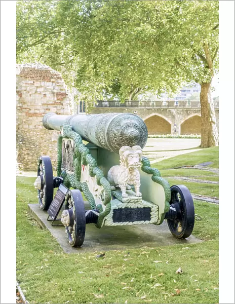 The bronze 24 Pounder Cannon at the Tower of London, UNESCO World Heritage site, London