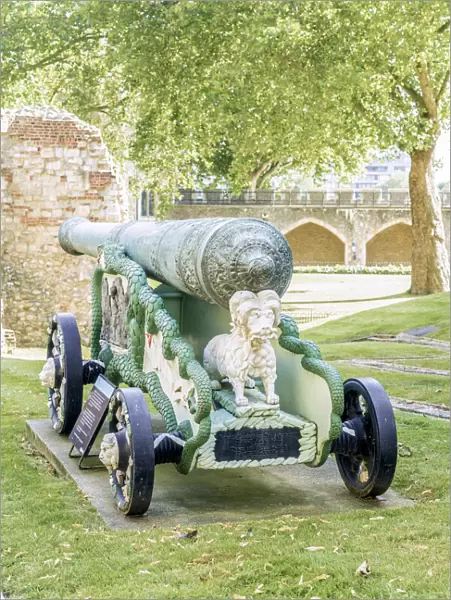The bronze 24 Pounder Cannon at the Tower of London, UNESCO World Heritage site, London