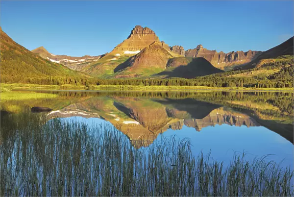 Swiftcurrent Lake - USA, Montana, Glacier National Park, Many Glacier