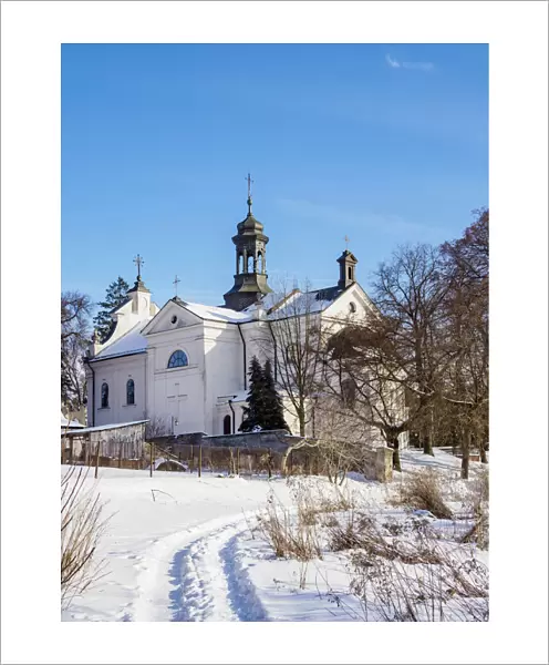 Church of St. James the Apostle, winter, Glusk, Lublin Voivodeship, Poland