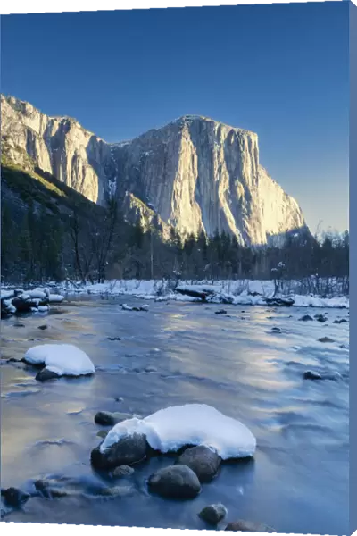 El Capitan in Winter, Yosemite National Park, California, USA