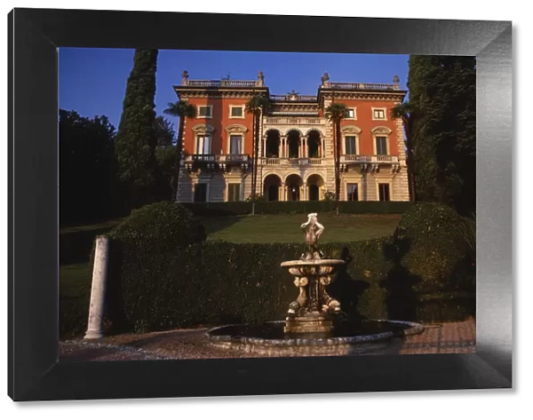 20088247. ITALY Lombardy Lake Como Private villa