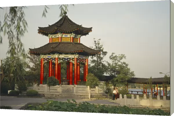 10069096. CHINA Jinan Pavilion in Garden
