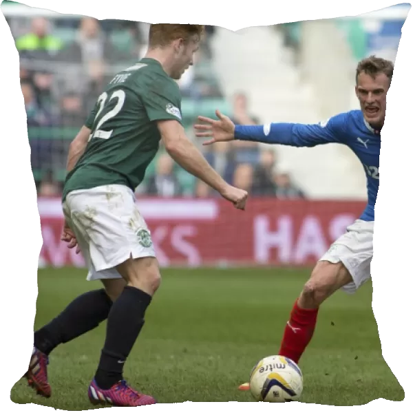Rangers Dean Shiels in Action Against Hibernian at Easter Road - Scottish Championship 2003