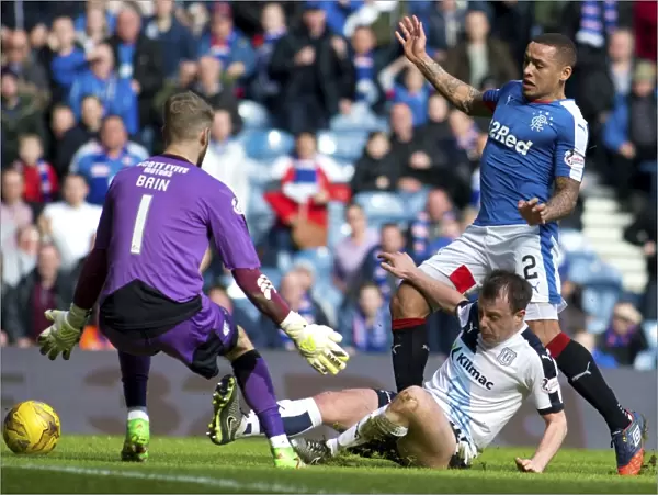 Rangers vs Dundee: Tavernier vs McGowan - Scottish Cup Quarterfinal Showdown at Ibrox Stadium