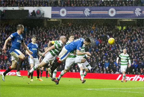 Dramatic Header Showdown: Wilson vs. Gordon - Rangers vs. Celtic, Ladbrokes Premiership, Ibrox Stadium