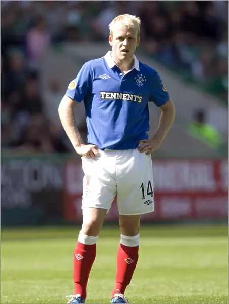 Steven Naismith's Hat-Trick: Rangers Crush Hibernian in Scottish Premier League