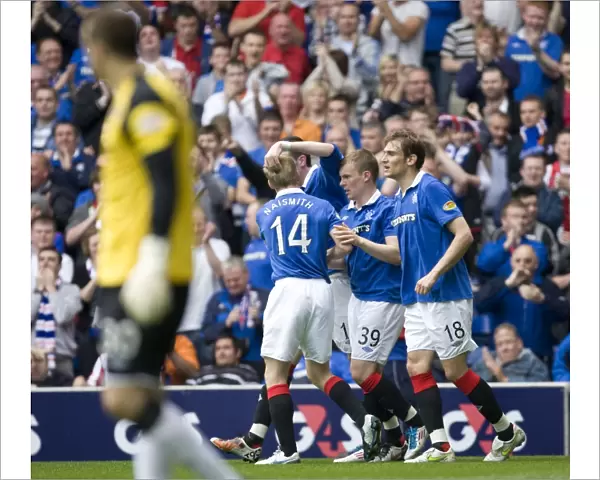 Rangers 4-0 Hearts: Jelavic's Euphoric Goal Celebration at Ibrox - Clydesdale Bank Scottish Premier League