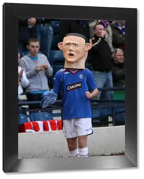 Rangers FC: Barry Ferguson Celebrates 2008 CIS League Cup Victory at Hampden Park against Dundee United