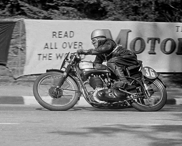 Jack Wood (Norton) 1951 Senior Clubman TT
