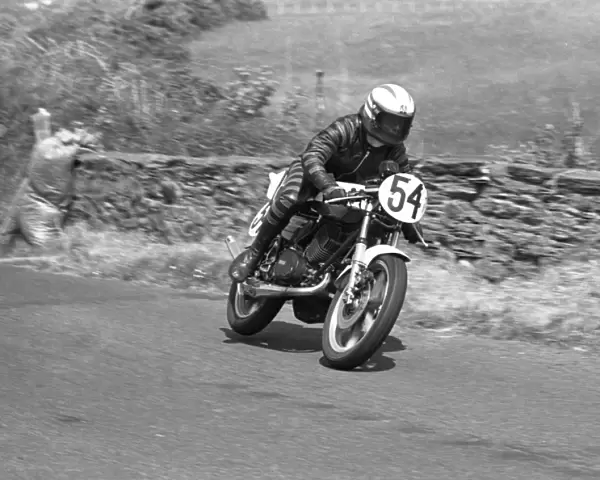 Norman Kneen (Yamaha) 1977 Jurby Road