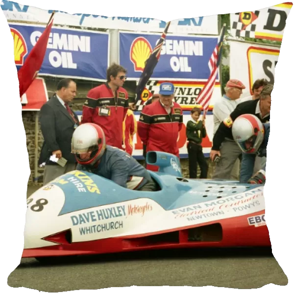 Cliff Pritchard & Clive Price (Suzuki CPR) 1988 Sidecar TT