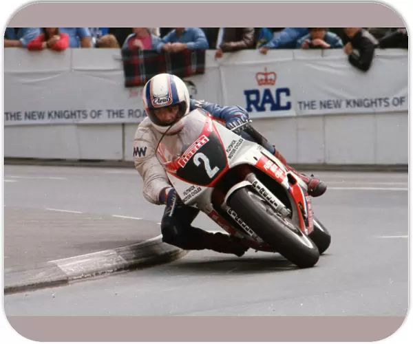 Steve Linsdell (Yamaha) 1992 Supersport 400 TT